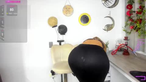  cristal ayala online show from 02/04/26, 12:27