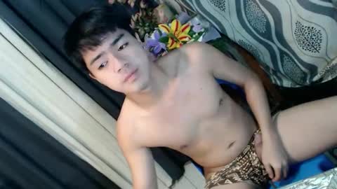 Snapshot of _cumwithrussel chatting on 02/20/26, 01:02 Russ online show from 02/20/26, 01:02