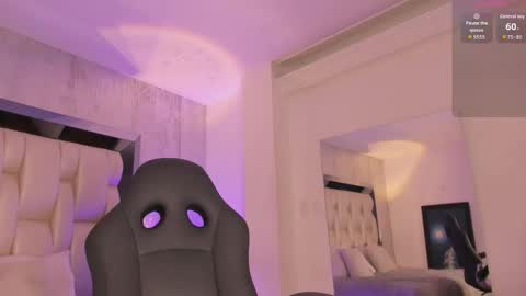     online show from 11/11/25, 08:09