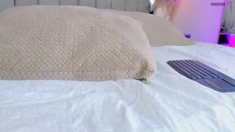 Snapshot of _curly_girl_ chatting on 07/09/26, 02:59 online show from 07/09/26, 02:59