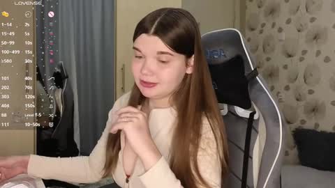 _cute_ice online show from 04/14/26, 12:33