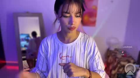 _cute_isabella_ online show from 01/15/26, 01:54