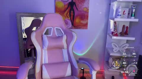 _cute_isabella_ online show from 01/17/26, 01:10