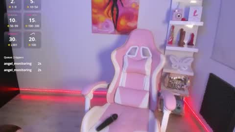 _cute_isabella_ online show from 03/03/26, 12:28