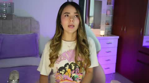 Melissa online show from 04/01/26, 02:01