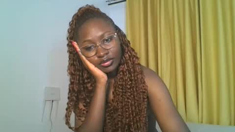 Snapshot of _cutestephanie chatting on 10/30/25, 11:27 STEPH online show from 10/30/25, 11:27