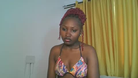 Snapshot of _cutestephanie chatting on 11/23/25, 11:43 STEPH online show from 11/23/25, 11:43