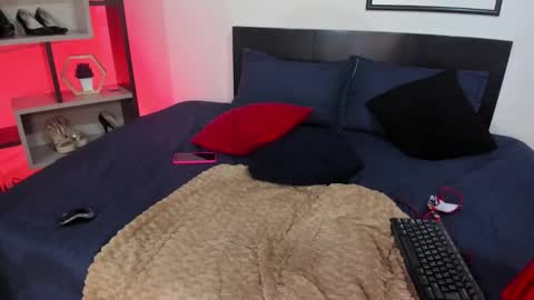 Dani online show from 02/04/25, 09:38