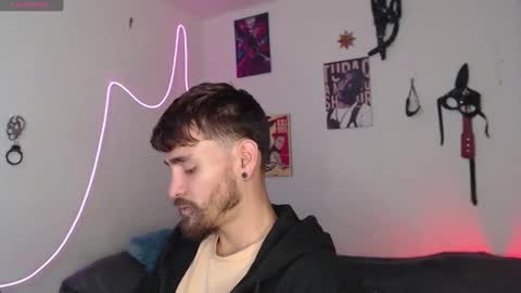 delacruz online show from 12/12/24, 08:53