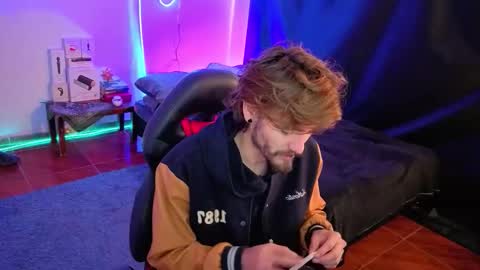 delacruz online show from 12/15/25, 12:09