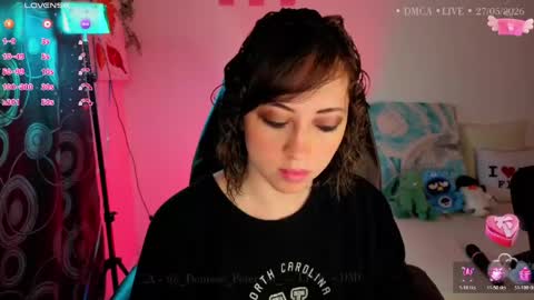 Snapshot of _denisse_peterson_ chatting on 05/28/26, 04:32 DENISE online show from 05/28/26, 04:32