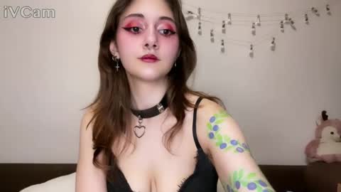 Snapshot of _devilbaby chatting on 12/06/24, 01:55 Kate online show from 12/06/24, 01:55