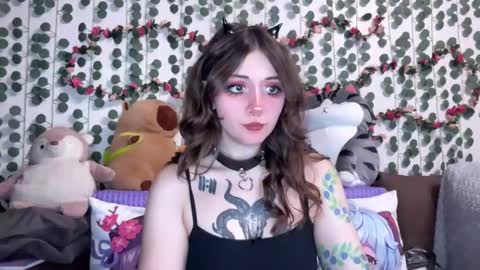 Snapshot of _devilbaby chatting on 09/08/25, 05:12 Kate online show from 09/08/25, 05:12