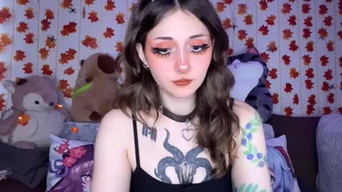 Snapshot of _devilbaby chatting on 09/16/25, 05:52 Kate online show from 09/16/25, 05:52