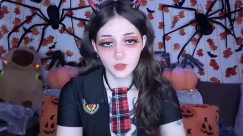 Snapshot of _devilbaby chatting on 10/07/25, 03:04 Kate online show from 10/07/25, 03:04