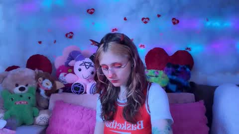 Kate online show from 03/28/26, 07:08