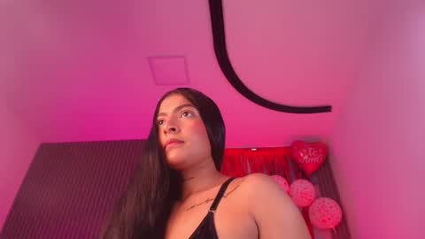 Dione online show from 02/15/26, 07:10