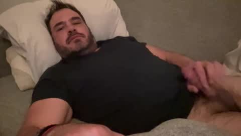 Snapshot of _direwolf_ chatting on 04/10/26, 04:17 _direwolf_ online show from 04/10/26, 04:17