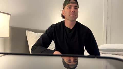 Snapshot of _dirty_daddy_1 chatting on 12/05/24, 03:15 dirtydaddy1 online show from 12/05/24, 03:15