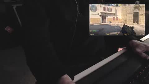 _dmc online show from 12/25/24, 09:11