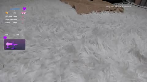 Snapshot of _domenika_ chatting on 02/20/25, 08:14 online show from 02/20/25, 08:14