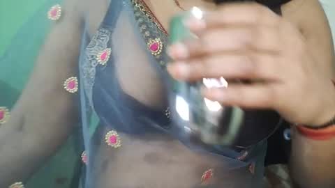 _dreamgirl_0 online show from 02/18/26, 08:27