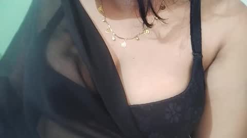 _dreamgirl_0 online show from 02/23/26, 12:52