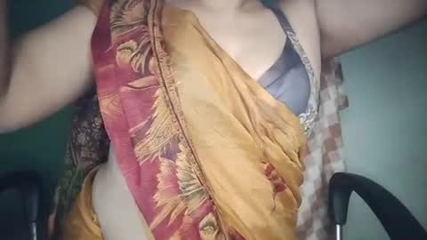 _dreamgirl_0 online show from 07/14/26, 02:05