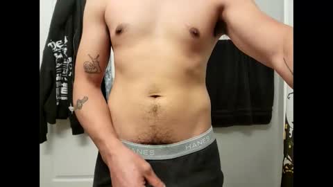 Snapshot of _drew__ chatting on 10/18/25, 08:42 _drew__ online show from 10/18/25, 08:42