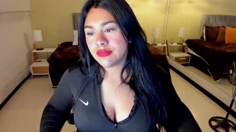 Dulcinea online show from 09/17/25, 02:57