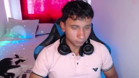 _duvan_123 online show from 01/13/26, 06:46