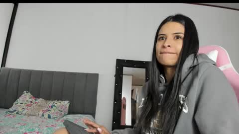 _elektrah online show from 02/19/25, 05:27