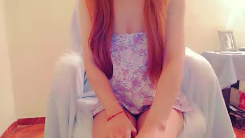 Snapshot of _elie chatting on 05/25/26, 04:07 Eli online show from 05/25/26, 04:07