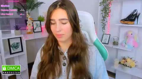 Lizzy  online show from 10/23/25, 09:57