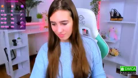 Lizzy  online show from 11/14/25, 10:51