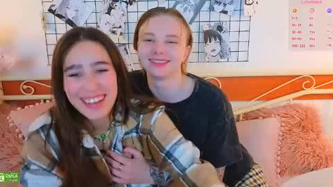Snapshot of _eliizabeth__ chatting on 05/13/26, 10:27 Lizzy online show from 05/13/26, 10:27