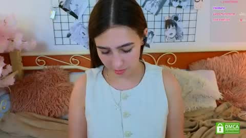 Snapshot of _eliizabeth__ chatting on 05/24/26, 04:23 Lizzy online show from 05/24/26, 04:23