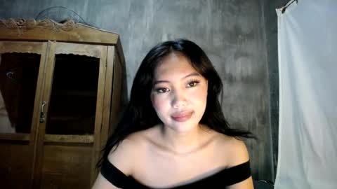 Snapshot of _ellevivien chatting on 07/07/26, 10:08 Elle online show from 07/07/26, 10:08