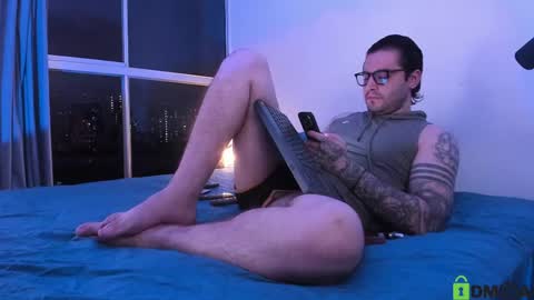  -         online show from 04/18/26, 01:42