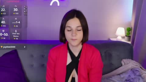 Snapshot of _emi_mi_ chatting on 06/02/26, 06:48 Emi online show from 06/02/26, 06:48