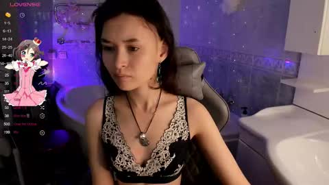 _emily__strike_ online show from 10/29/25, 10:17