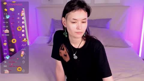 _emily__strike_ online show from 11/20/25, 09:53