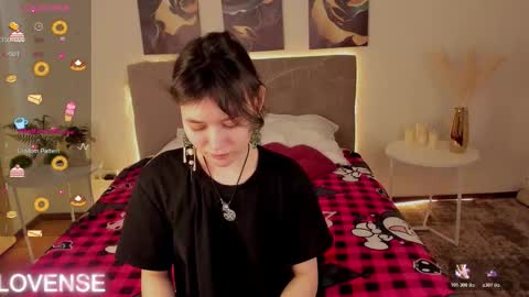 _emily__strike_ online show from 03/25/26, 01:55