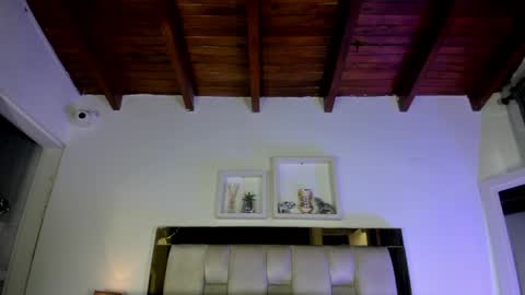 Isabella online show from 03/28/26, 12:05