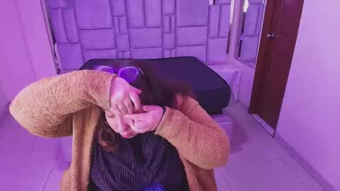 Emily  online show from 01/14/26, 11:27