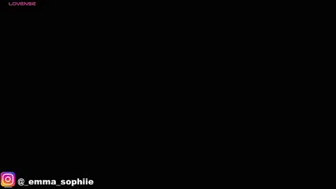 Snapshot of _emma_sophie chatting on 05/13/26, 08:27 Emma Sophie online show from 05/13/26, 08:27