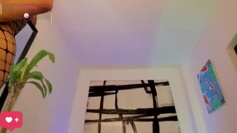 Snapshot of _emmaruiz chatting on 07/03/26, 11:49 Emma online show from 07/03/26, 11:49