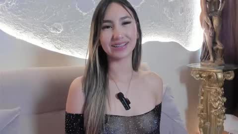 Snapshot of _emmawalka chatting on 10/10/25, 02:38 _emmawalka online show from 10/10/25, 02:38