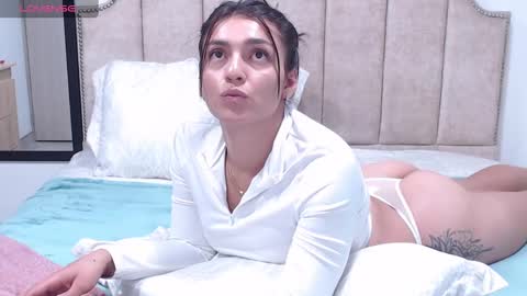  Erica Vanderhill  online show from 02/23/25, 01:13