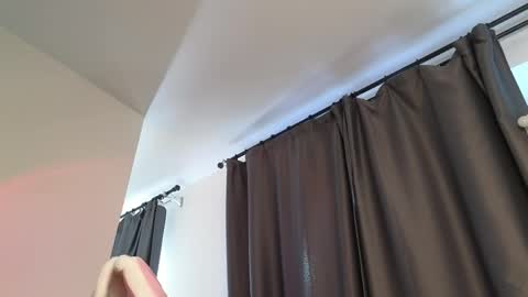 Snapshot of _eva_queen chatting on 06/06/26, 03:06 Eva online show from 06/06/26, 03:06